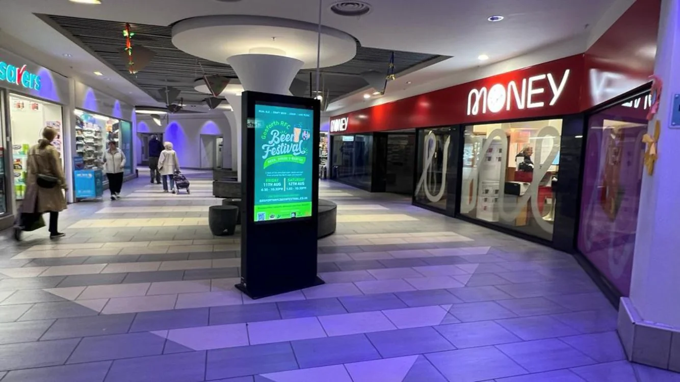 Gosforth Shopping Centre, Gosforth (Screen 1)