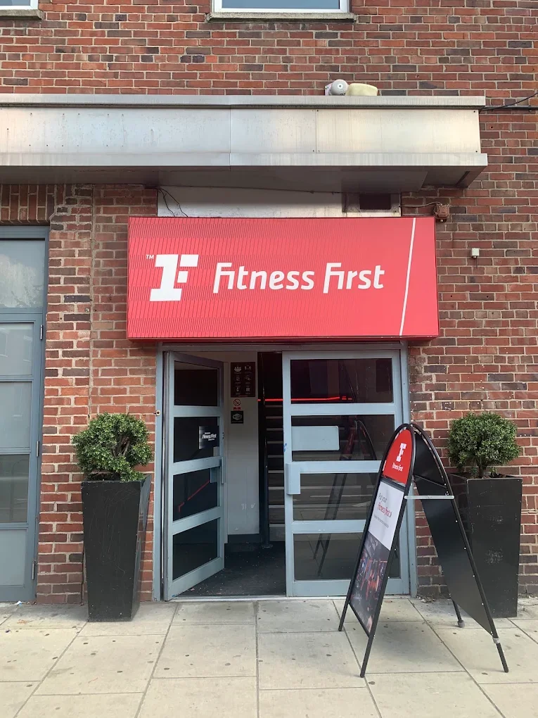Fitness First - Queens Park - D6
